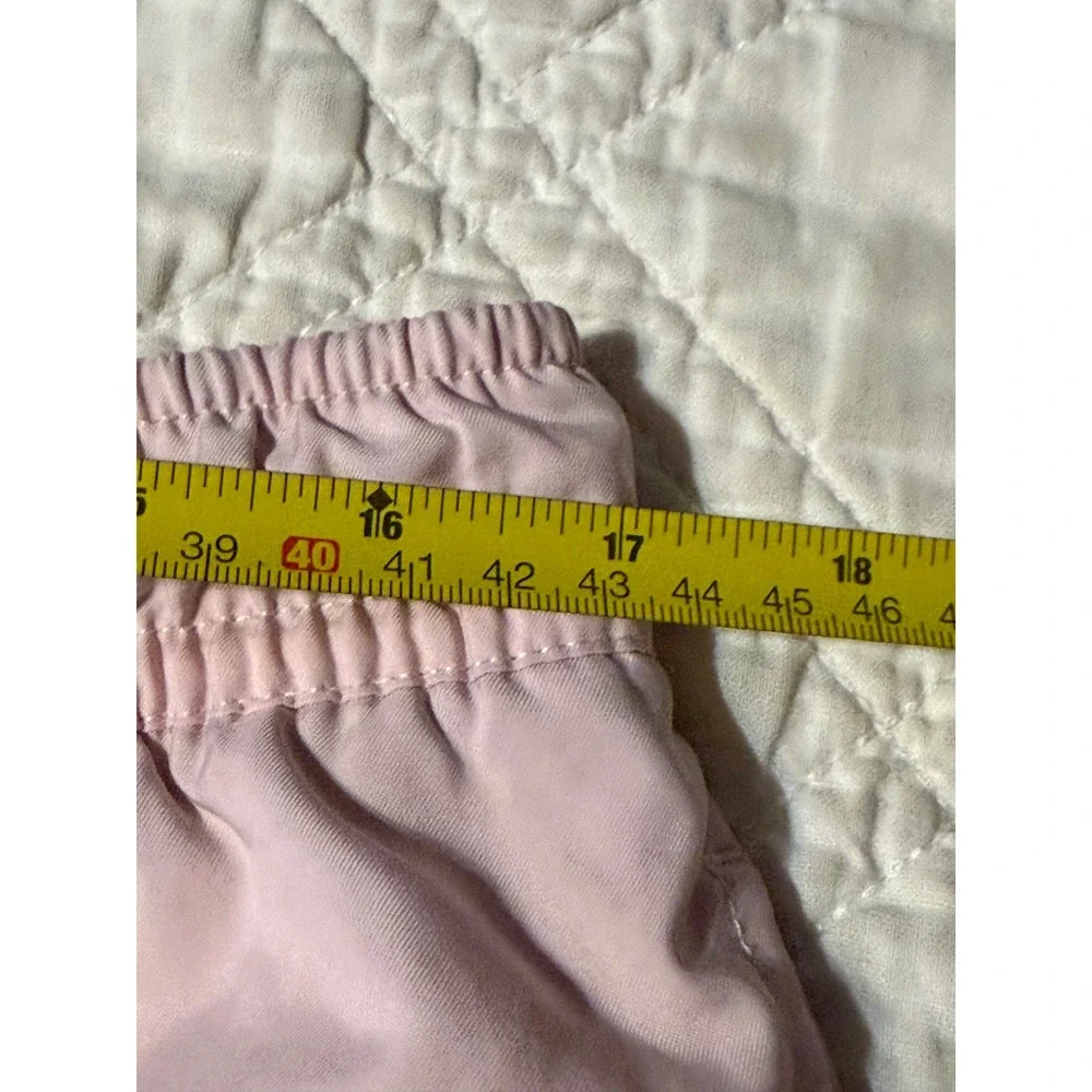 Nike Mens Sportswear Woven Flow Shorts Pink DM6829-686 Size Large